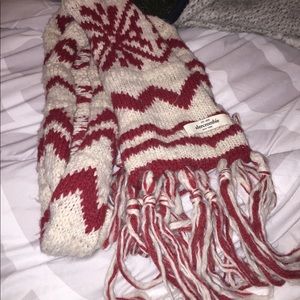 Abercrombie scarf
